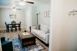 Modern Home For Travelers 19 Del Tara Drive, Jacksonville, AR - Image 4
