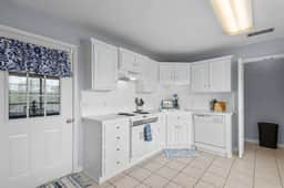 Charming 3BR Near AFB & LR 135 Willow Grove Rd, Sherwood, AR - Image 5