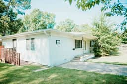 Comfortable 4-bdr Home 501 Hayes Street, Jacksonville, AR - Image 2